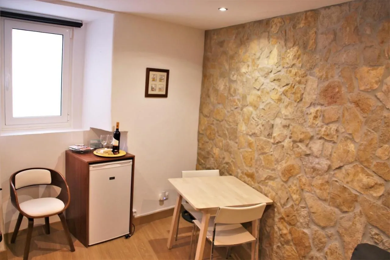 Apartments In The Castle Of S Jorge Lisbon